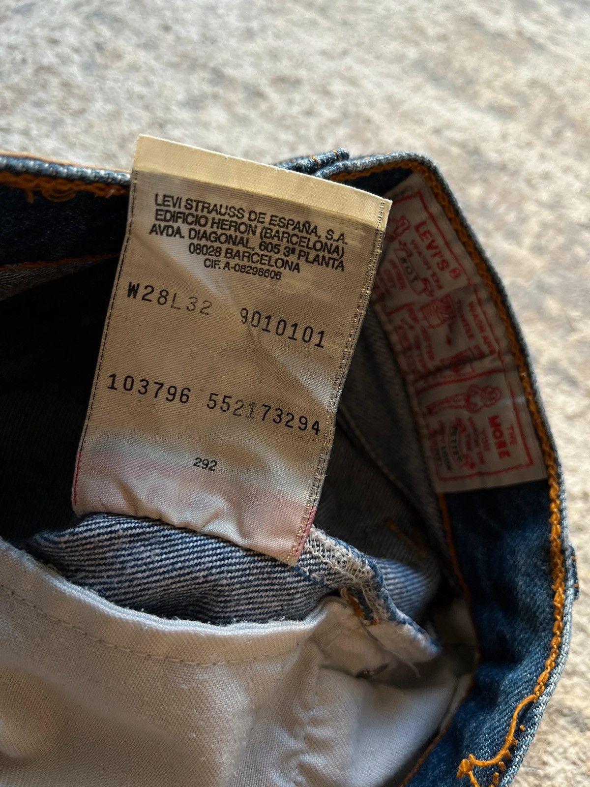 Levi's Levi’s 901 Women Sz W 28 L 32 Made in Spain Vintage 1994 Size 28" / US 6 / IT 42 - 5 Thumbnail