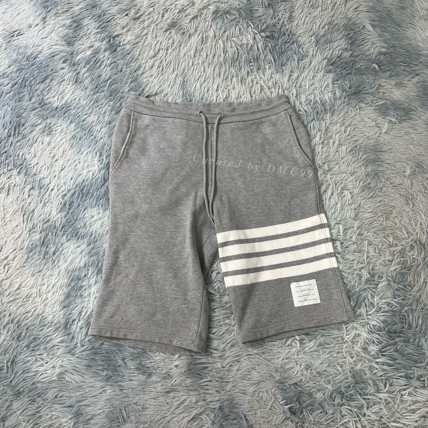 Thom Browne THOM BROWNE Four-Stripe Shorts Size US 26 / EU 42 - 1 Thumbnail