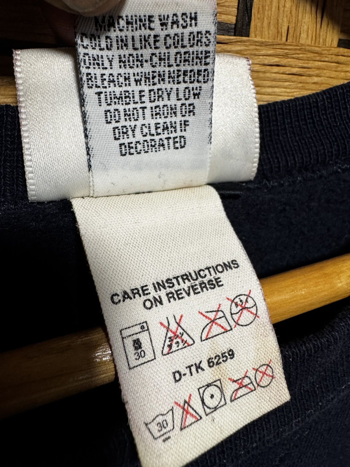 DKNY × Vintage Vintage DKNY Crewneck Sweatshirt made in USA Size US XL / EU 56 / 4 - 5 Thumbnail