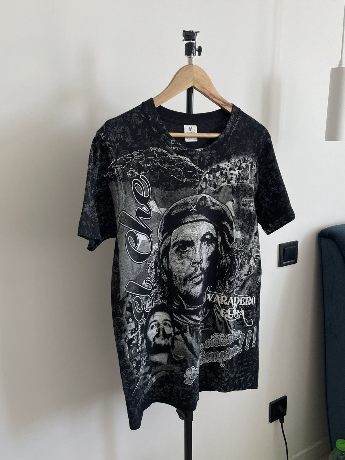 Vintage Vintage Che Guevara 90’s Single Stitch Shirt Y2K Over Print Size US M / EU 48-50 / 2 - 5 Thumbnail