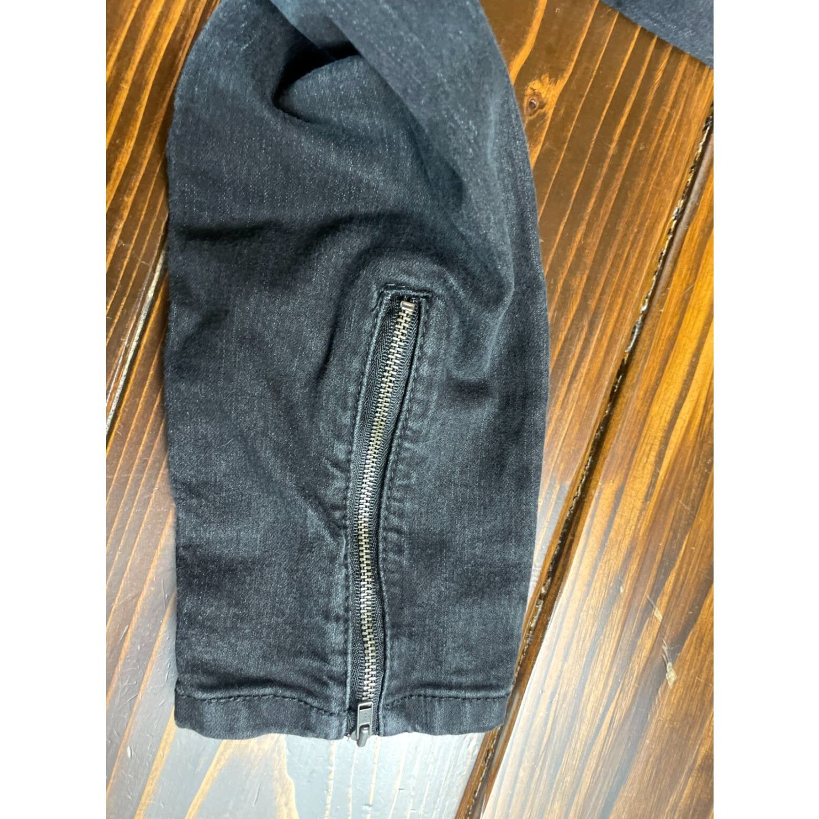 Mossimo Mossimo Jeans Women's 10 Black Ankle Zip High Waist Skinny Denim Jeans Women Sizes 10 Black Ankle Zip High Waist Skinny Denim Jeans Mossimo Size 32" / US 10 / IT 46 - 4 Thumbnail