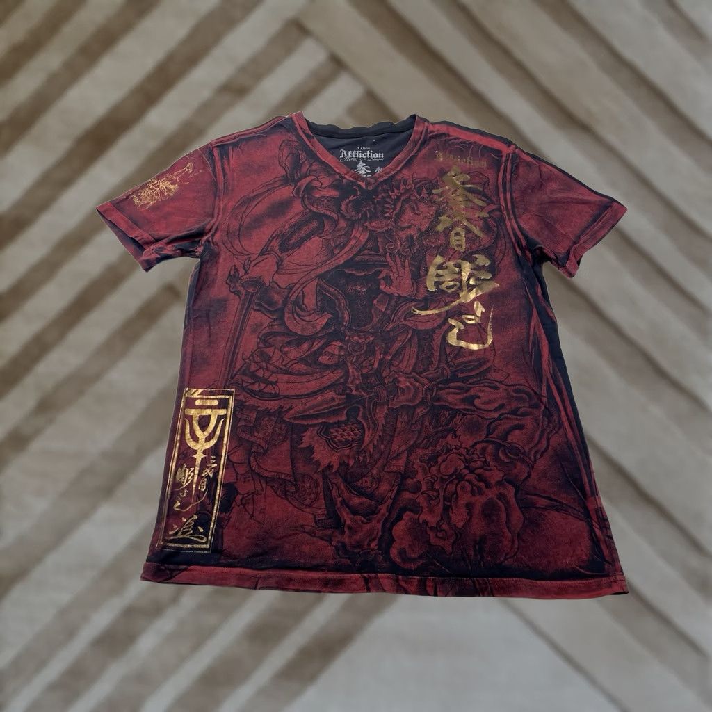 Affliction VINTAGE Affliction Y2K Horiyoshi III 108 Heroes & Demons Rochishin T Shirt L Red Cotton Knit Short Sleeve V-Neck Men Regular Adult Mens Size US L / EU 52-54 / 3 - 1 Thumbnail