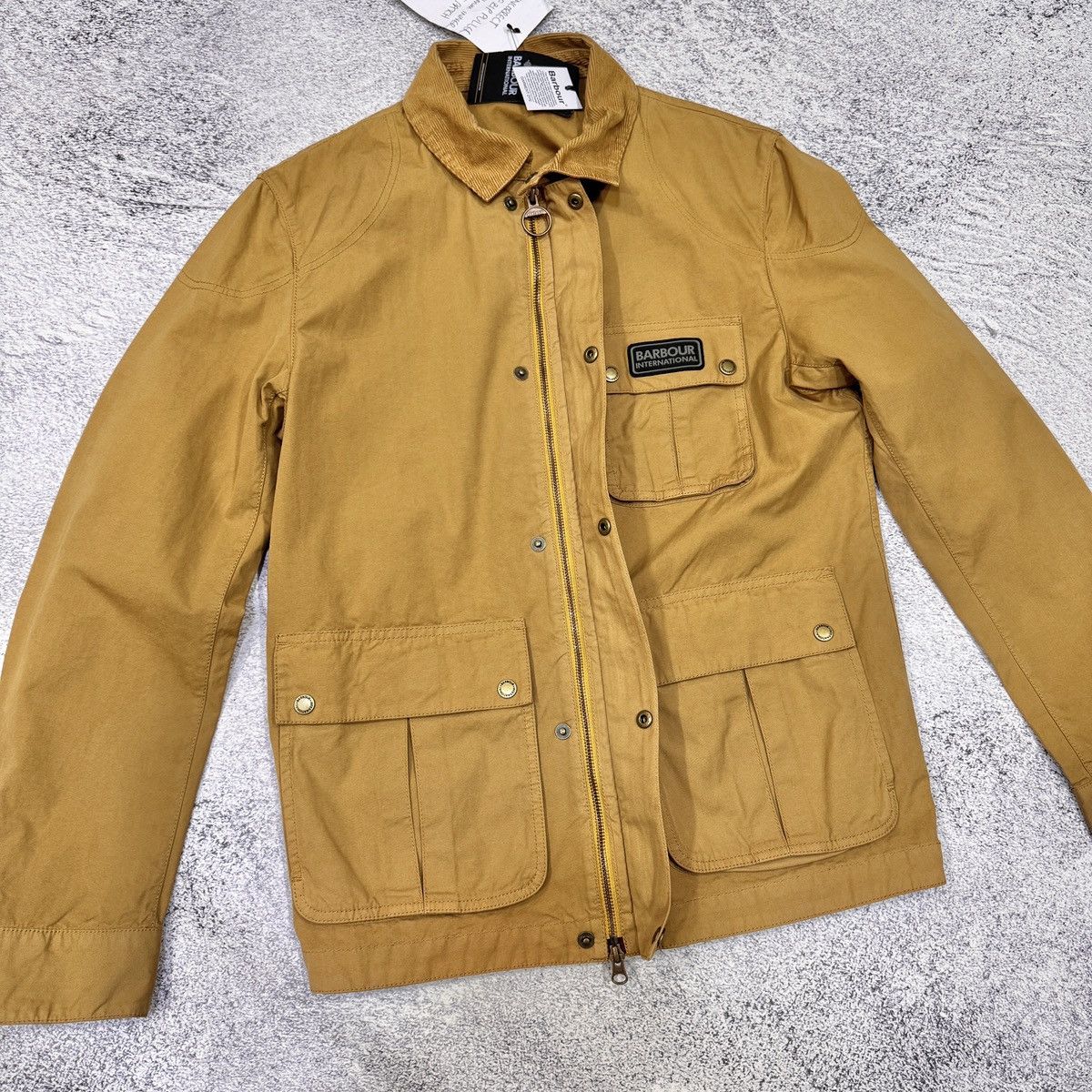 Barbour Barbour Intl Tourer Barwell Casual Jacket Desert M size Size US M / EU 48-50 / 2 - 11 Thumbnail