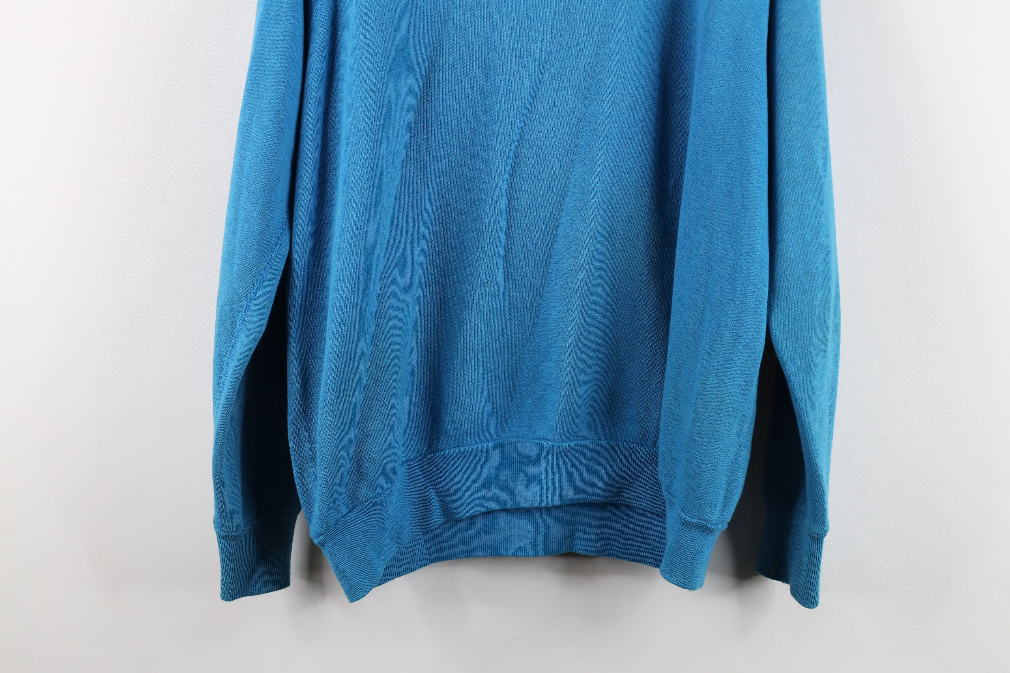 Vintage Vintage 70s Streetwear Blank Crewneck Sweatshirt Blue USA Size US L / EU 52-54 / 3 - 14 Thumbnail