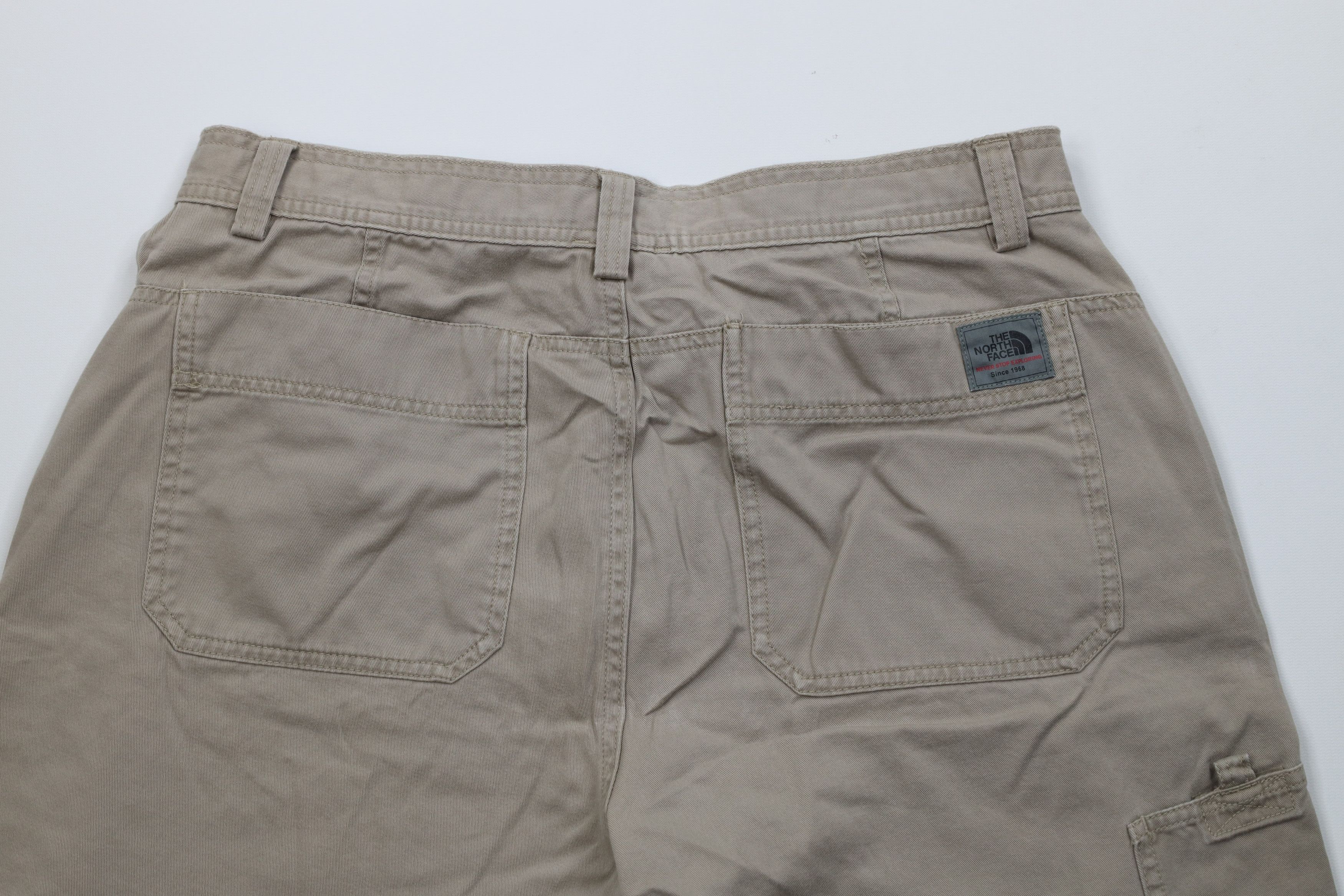 The North Face Vintage The North Face Spell Hiking Trekking Shorts Beige Size US 34 / EU 50 - 9 Thumbnail