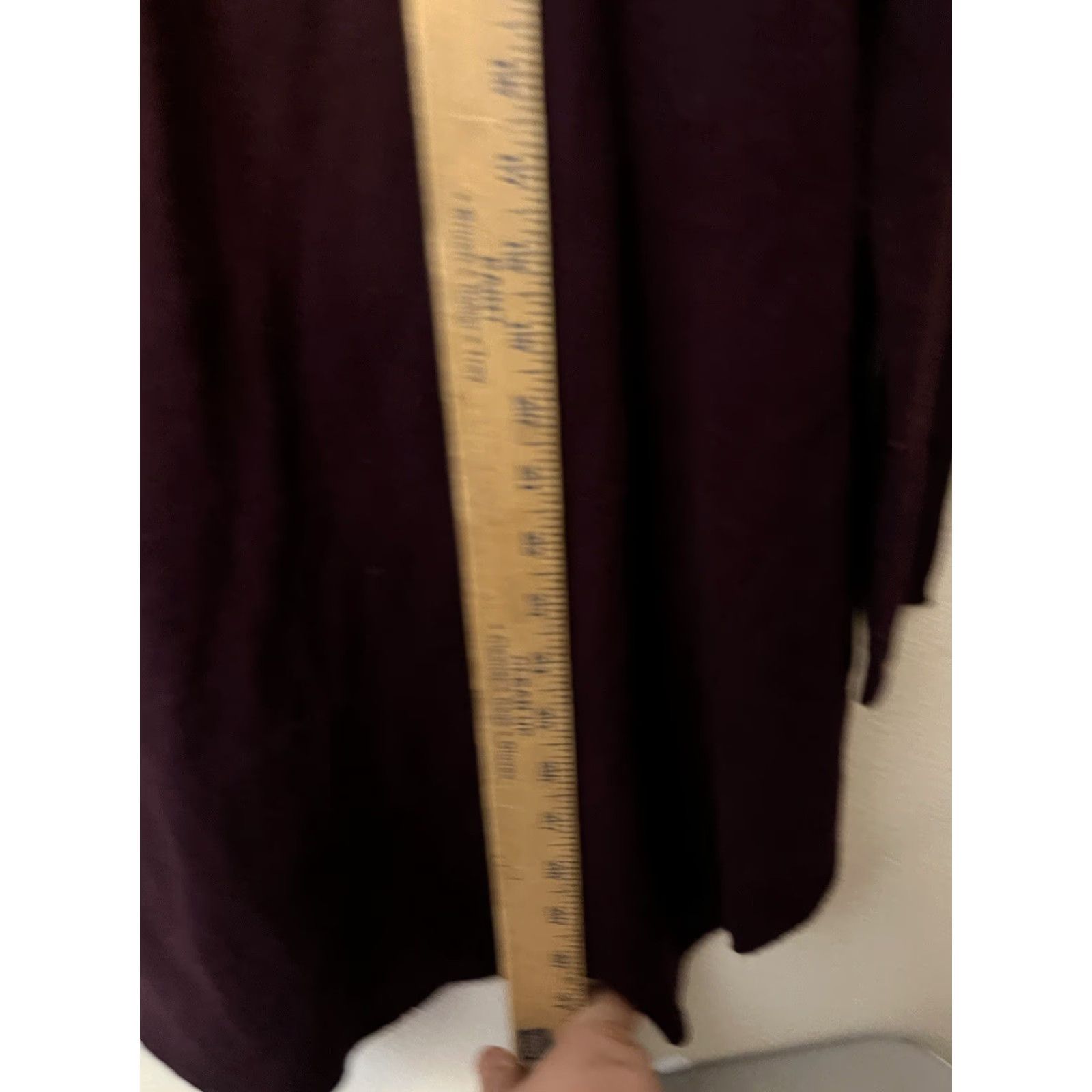 French Connection VINTAGE French Connection Women's Maroon Sweater Size Medium Acrylic Blend V Neck Size M / US 6-8 / IT 42-44 - 5 Thumbnail
