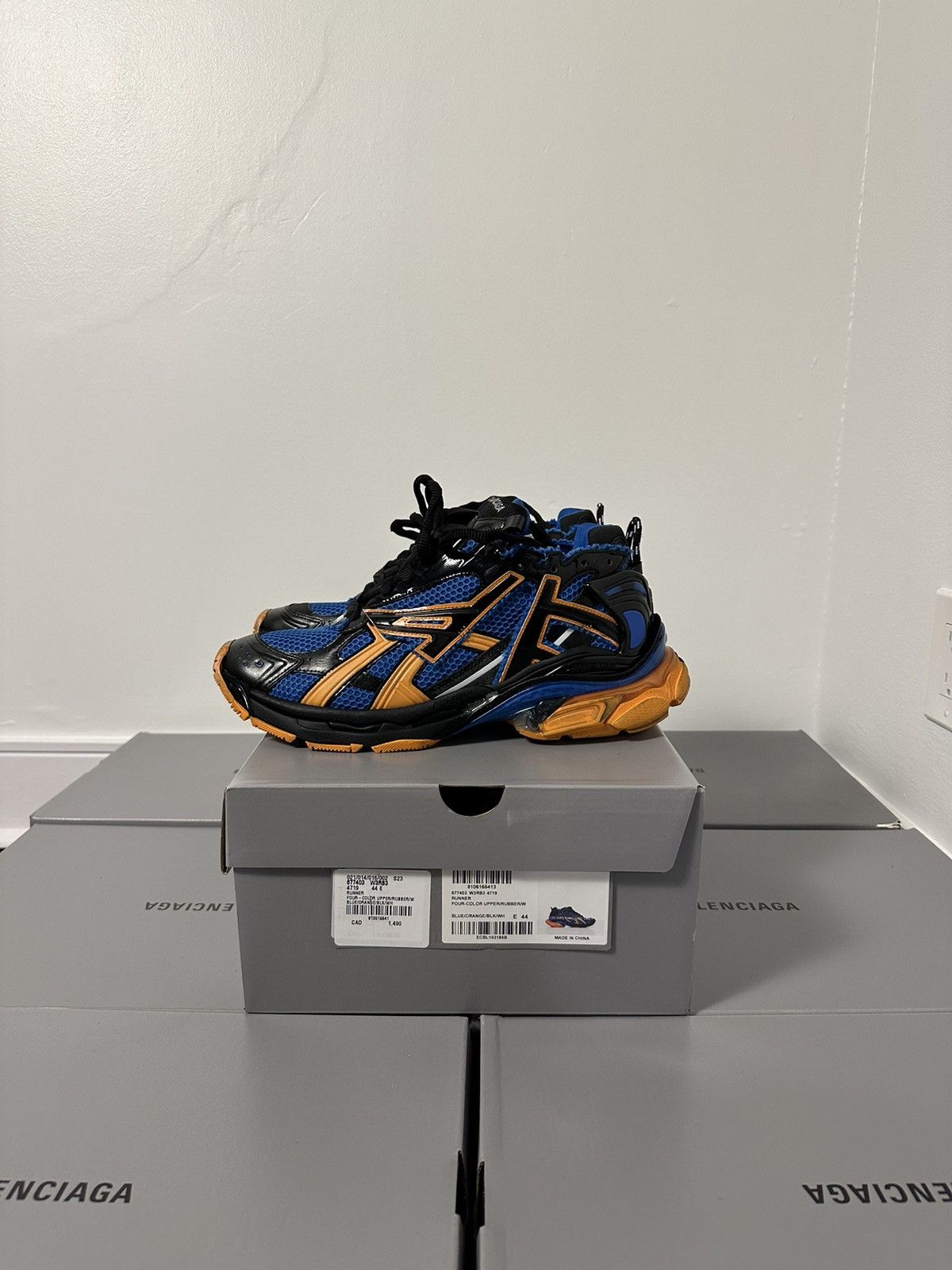 Balenciaga Balenciaga Blue/Orange Runner Shoe Size US 9 / EU 42 - 5 Thumbnail