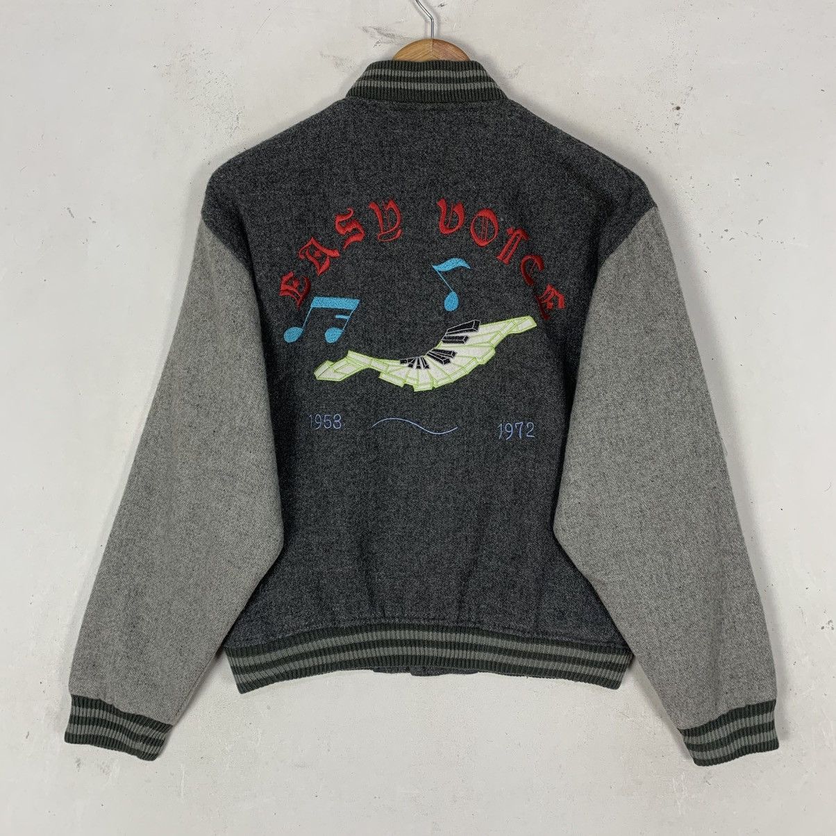 Vintage Vintage Easy Voice Embroidered StreetWear Varsity Jacket Size US M / EU 48-50 / 2 - 8 Thumbnail