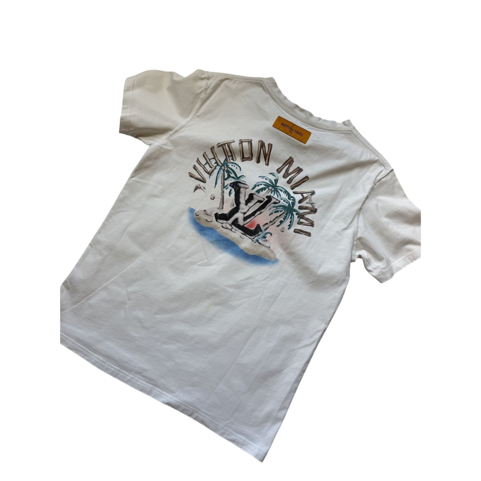Louis Vuitton Louis Vuitton 2022 Miami Staff Shirt Virgil Abloh SS Runway Size US L / EU 52-54 / 3 - 1 Thumbnail