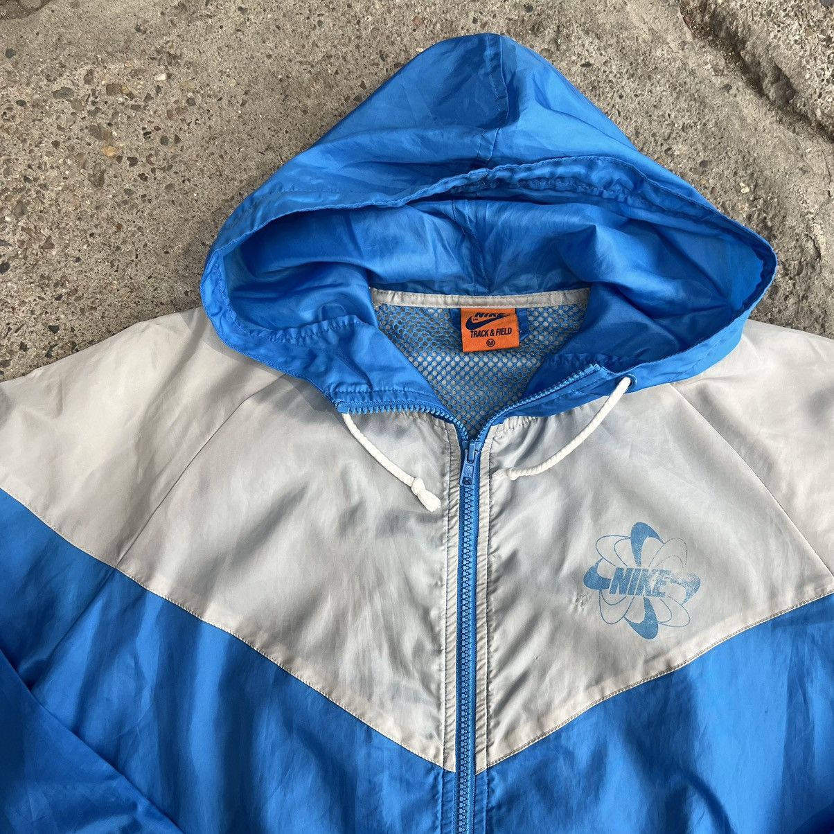 Nike × Vintage Nike Vintage Navy Nylon Track Jacket Windbreaker Swoosh Size US M / EU 48-50 / 2 - 4 Thumbnail