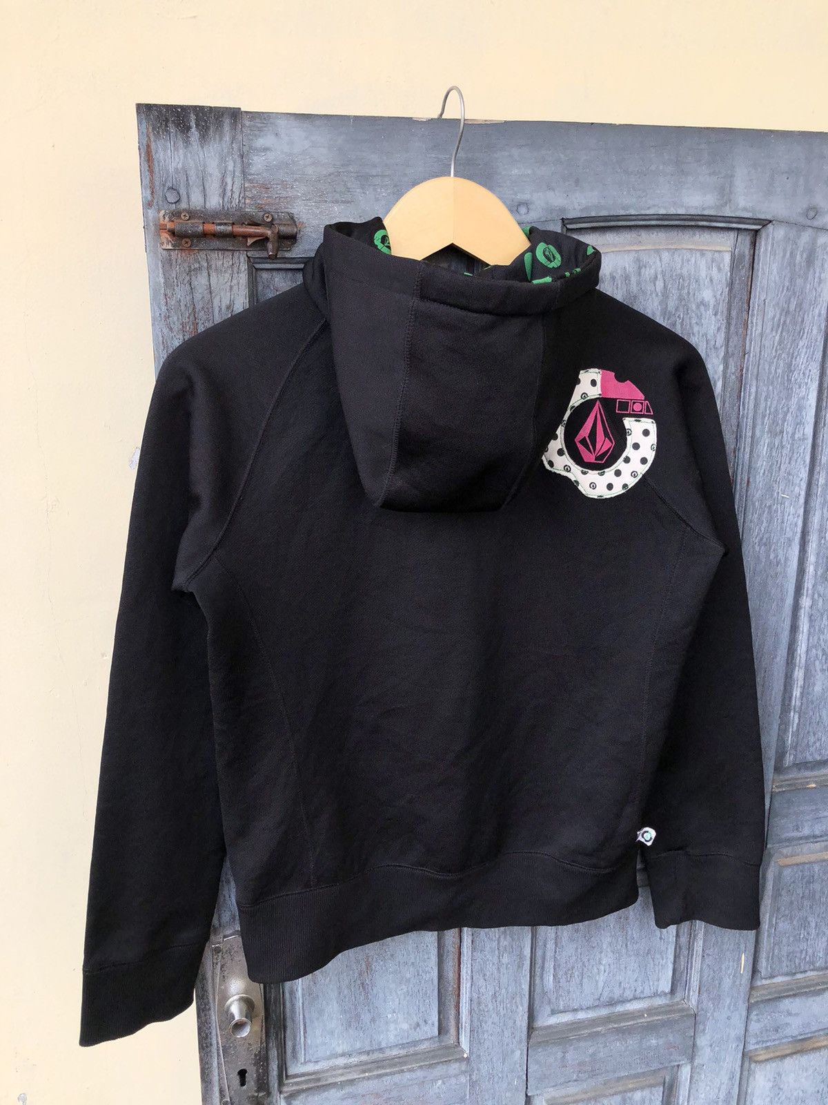 Volcom Vintage Volcom Hoodie Patchwork Logo V Line Science OSFA Size ONE SIZE - 10 Thumbnail