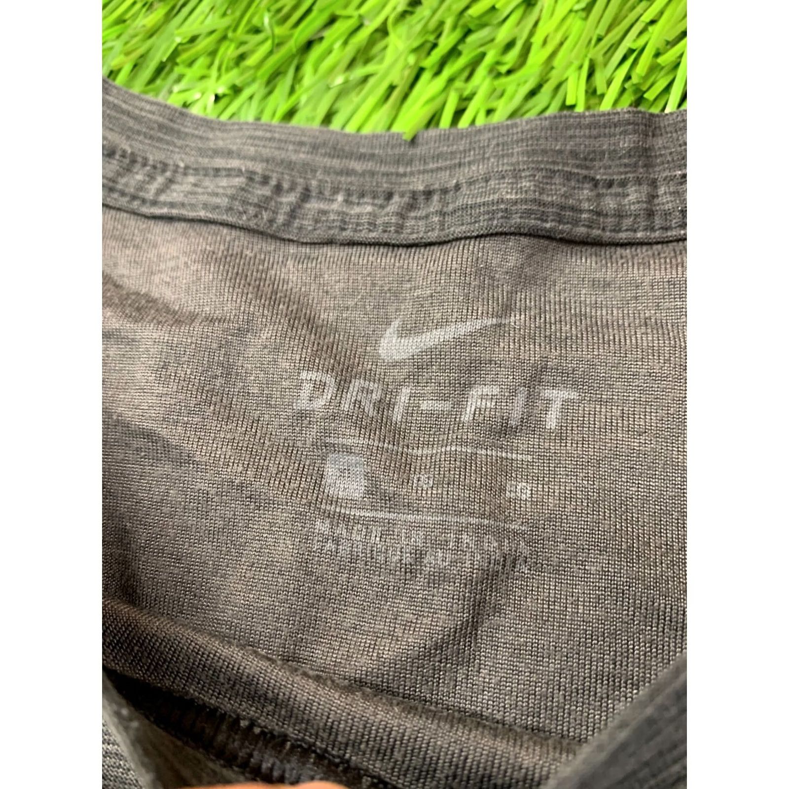 Nike Nike Dri-Fit 2018 Training Shirt Men XL Dark Gray T-Shirt Jersey CrossFit Nike Dri-Fit XL Men Shirt Size US XL / EU 56 / 4 - 5 Thumbnail