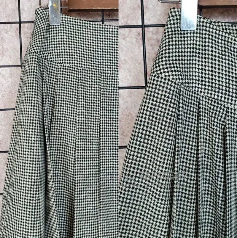 Yves Saint Laurent YSL Summer White Wool Houndstooth Cardigan . Size M / US 6-8 / IT 42-44 - 7 Thumbnail