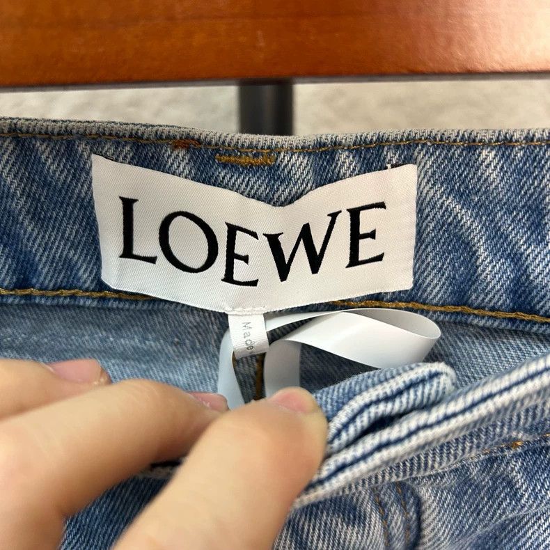 Loewe LOEWE Trousers with leather brand logo on the back Size 27" / US 4 / IT 40 - 3 Thumbnail