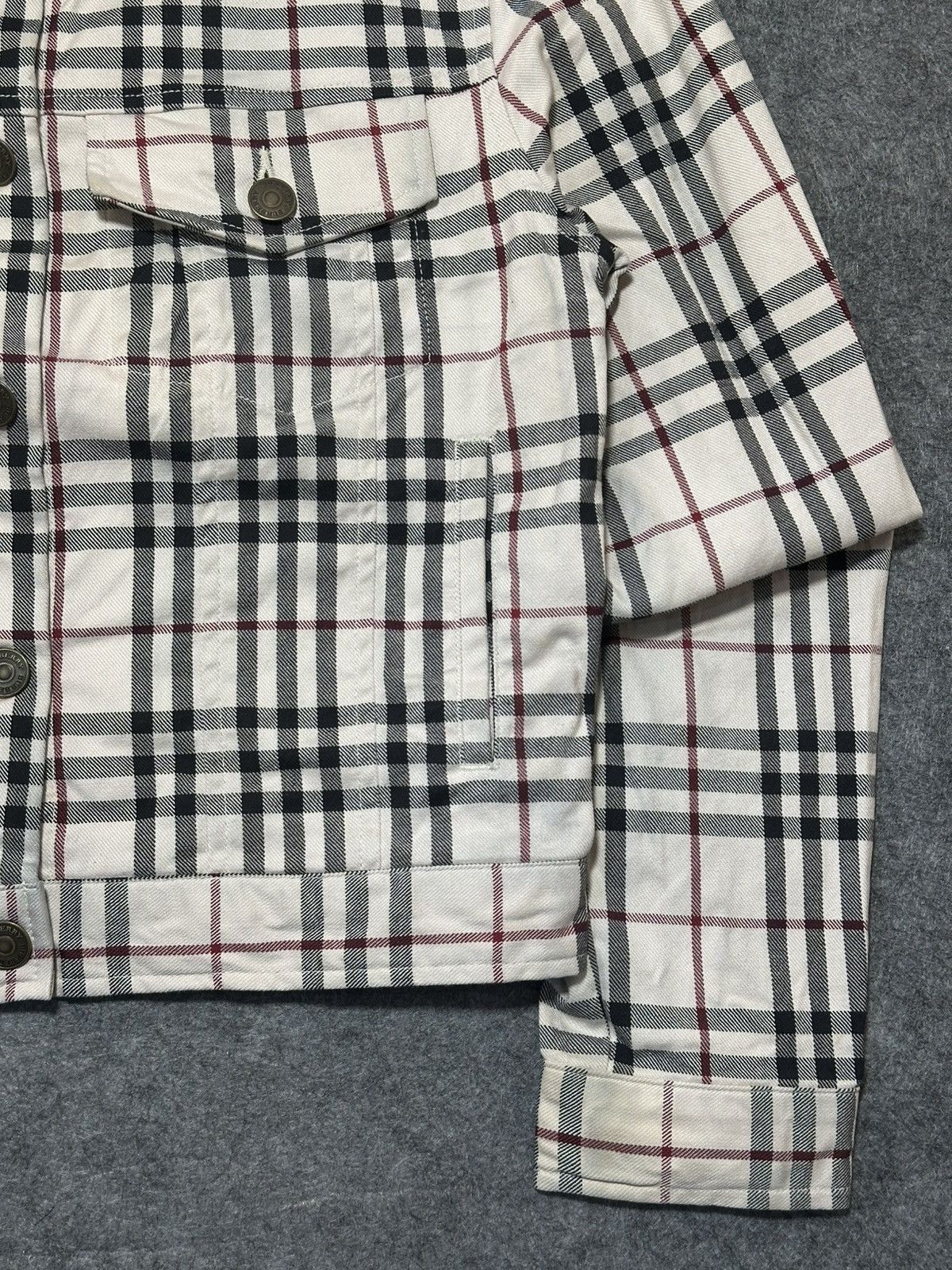Burberry vintage Burberry London beige nova check cotton denim-style. Size M / US 6-8 / IT 42-44 - 4 Thumbnail