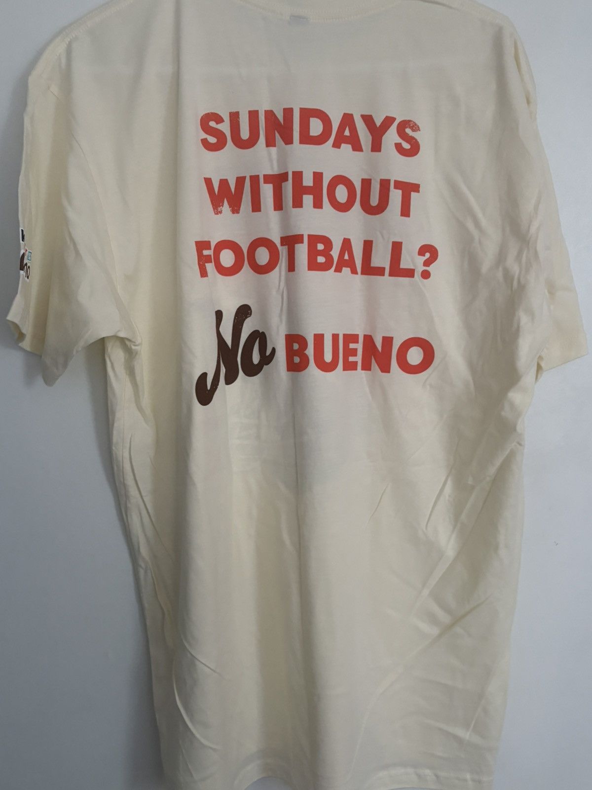 Other New Kinder Bueno Football T Shirt-xl Size US XL / EU 56 / 4 - 6 Thumbnail