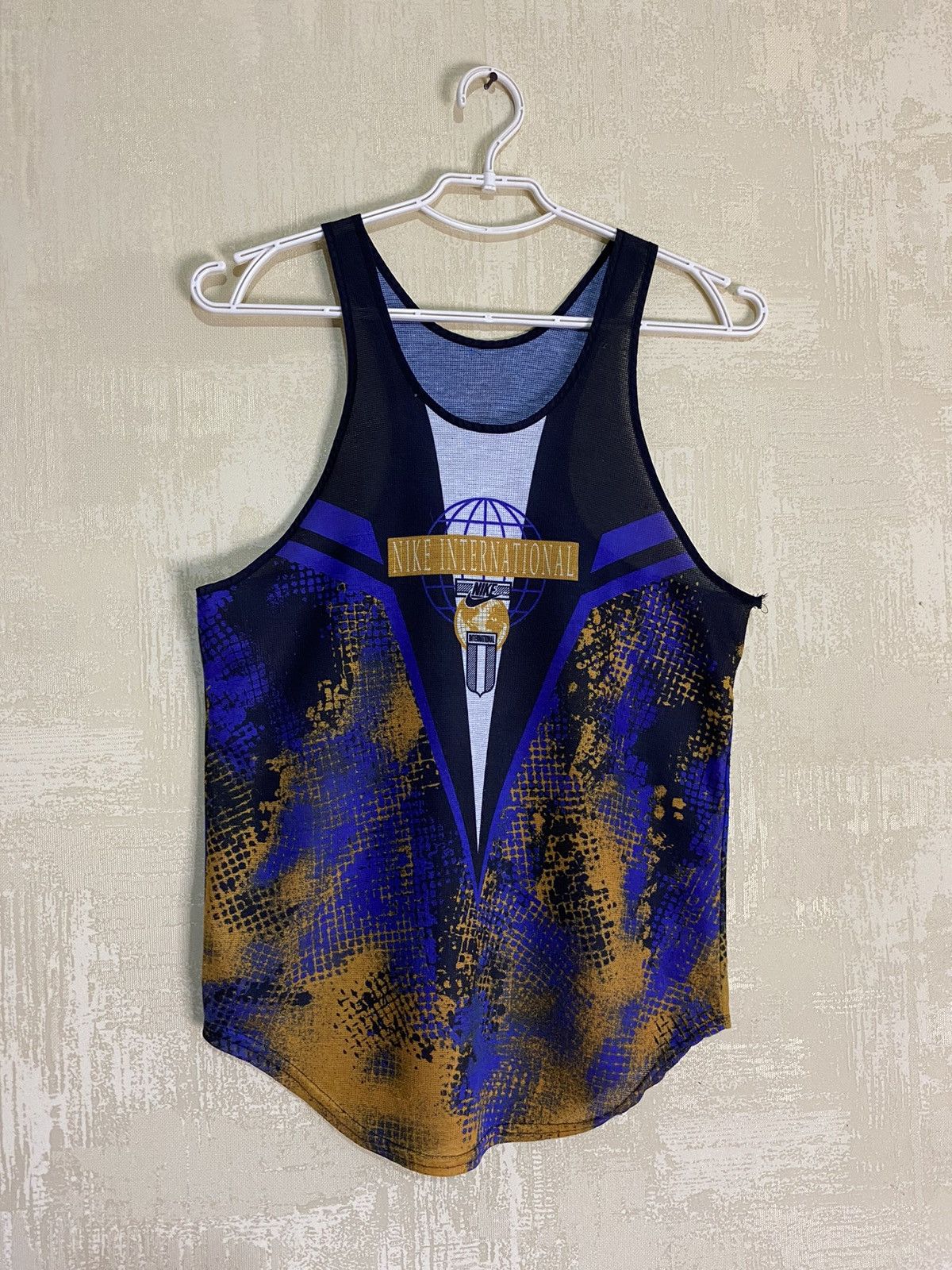 Nike × Retrofit × Vintage 90s Vintage Nike International Tank Top Sleeveless Size US S / EU 44-46 / 1 - 1 Thumbnail
