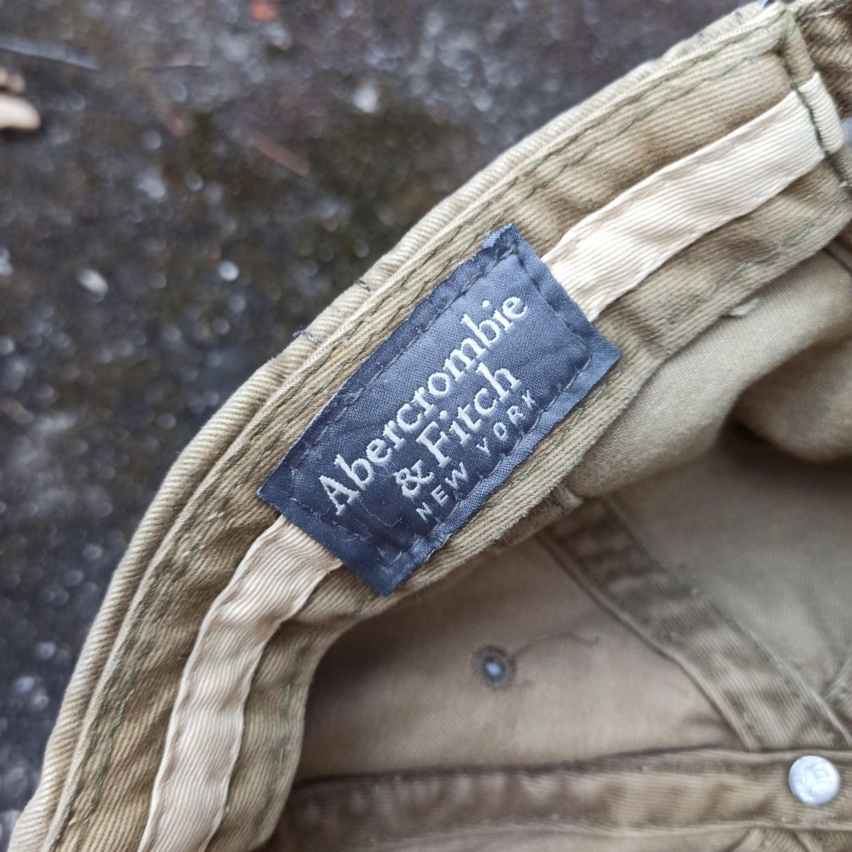 Abercrombie & Fitch Sick distressed wash hat by abercombie new york Size ONE SIZE - 16 Thumbnail