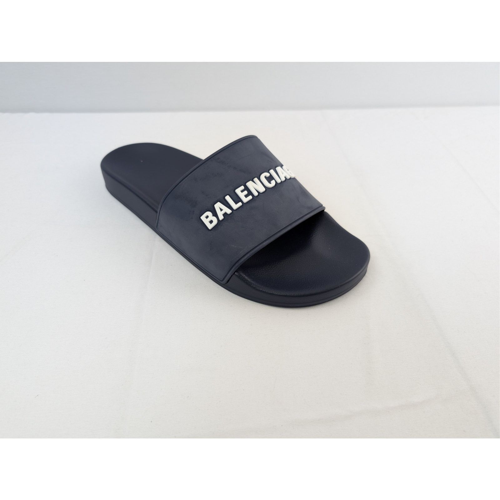 Balenciaga o1rshd1 Smooth Rubber Pool Slide Slider Slipper Navy/White Size US 10 / EU 43 - 3 Thumbnail