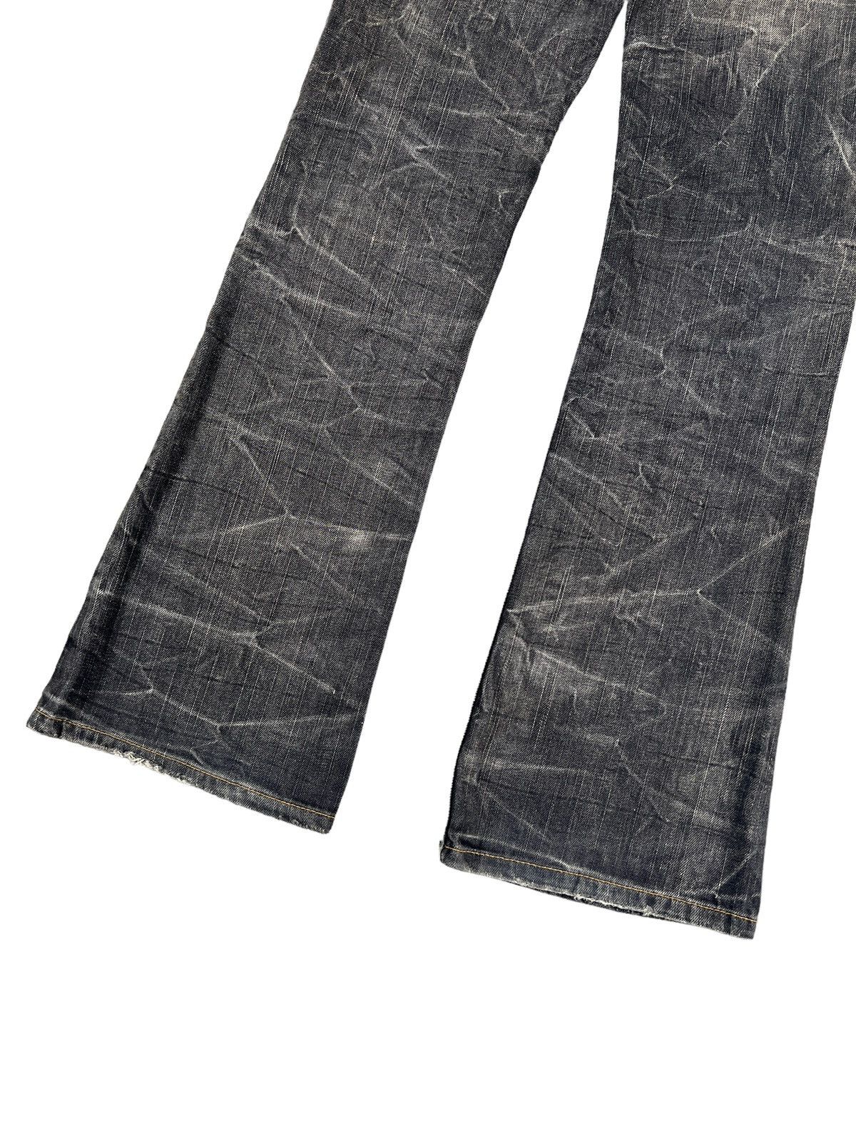 Japanese Brand On Board 🇯🇵 Distressed Flare Denim Size US 31 - 8 Thumbnail
