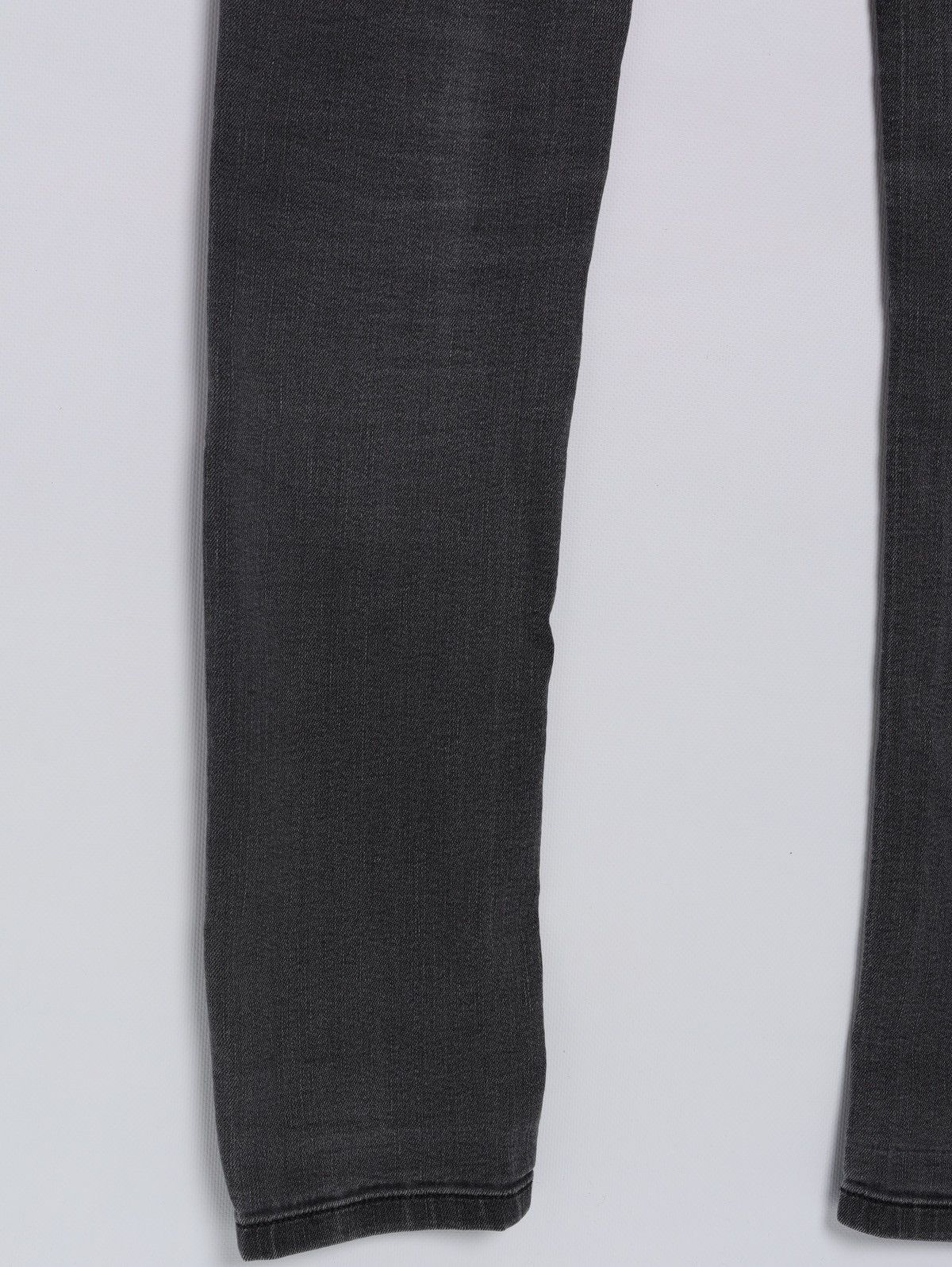 Burberry Burberry London Grey Denim Jeans Size 27" / US 4 / IT 40 - 8 Thumbnail