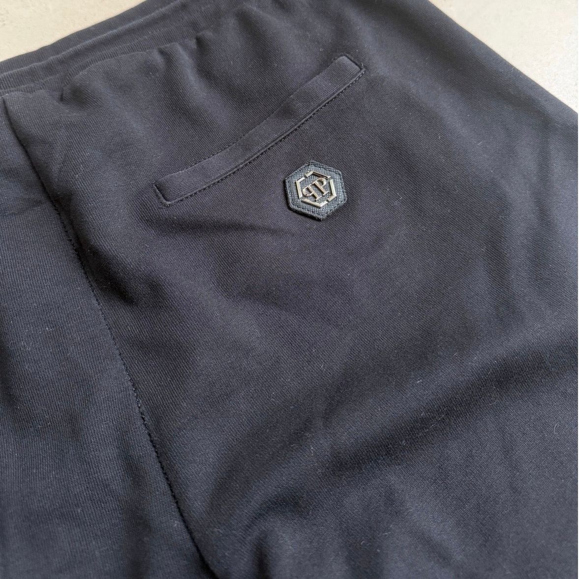 Philipp Plein Philipp Plein Joggers XL Black Skull Logo Sweatpants Size US 30 / EU 46 - 11 Thumbnail