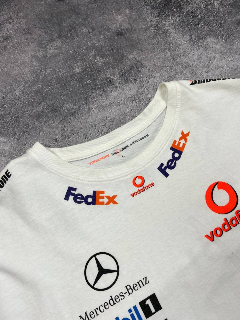 Mercedes-Benz Mercedes-Benz McLaren Racing Vodafone Tee Y2K Size US L / EU 52-54 / 3 - 4 Thumbnail