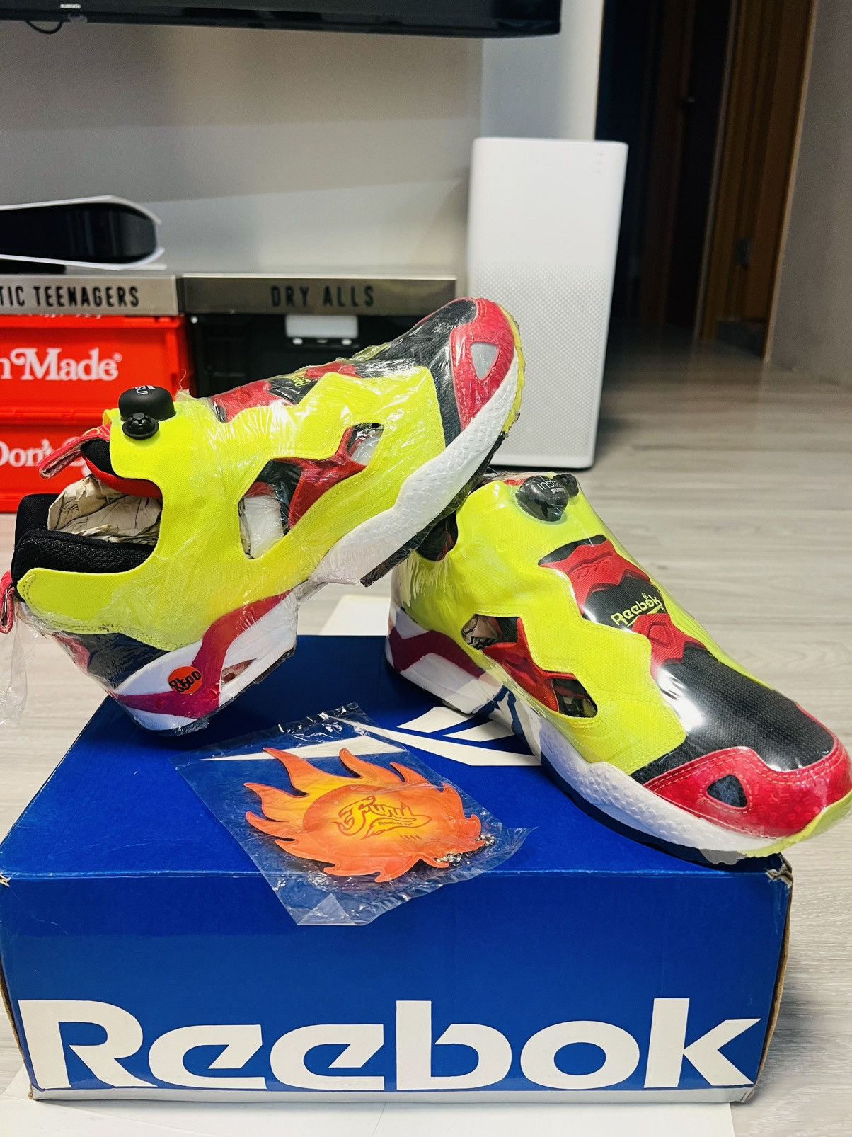 Reebok Rare 1998 Reebok Instapump Fury OG Jackie Chen Dragon /999 Size US 10 / EU 43 - 1 Thumbnail