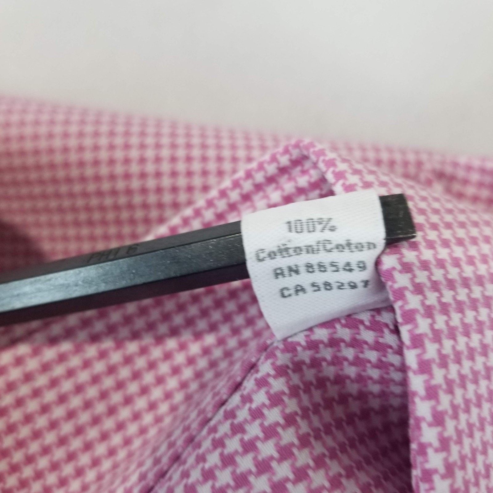 Tommy Bahama Tommy Bahama Shirt Mens Large 16 34/35 Pink Houndstooth Size US L / EU 52-54 / 3 - 5 Thumbnail
