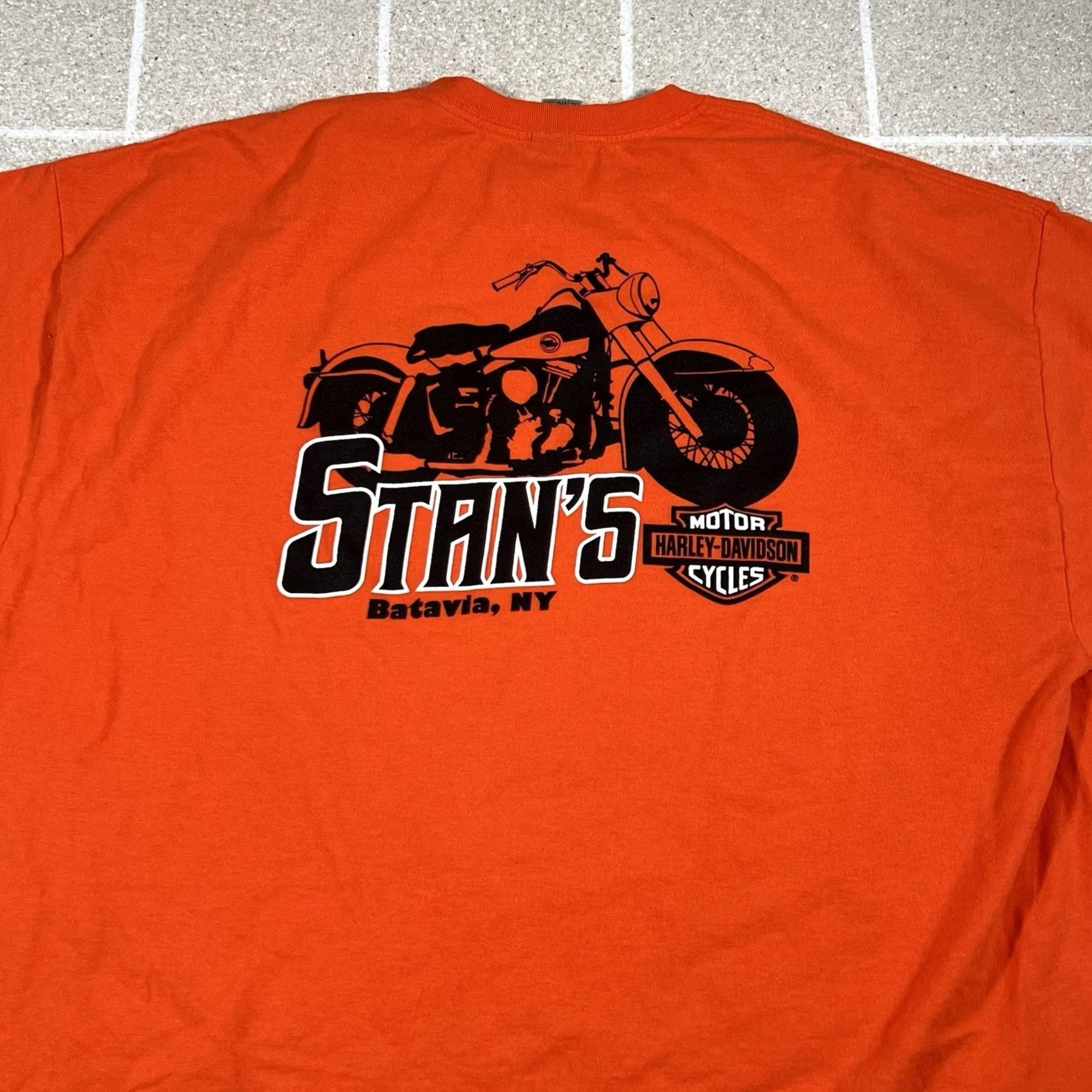 Harley Davidson VINTAGE Harley-Davidson T-Shirt Men 2XL Orange Biker NY Batavia NY Stan’s Batavia NY Mens Size US XXL / EU 58 / 5 - 2 Thumbnail