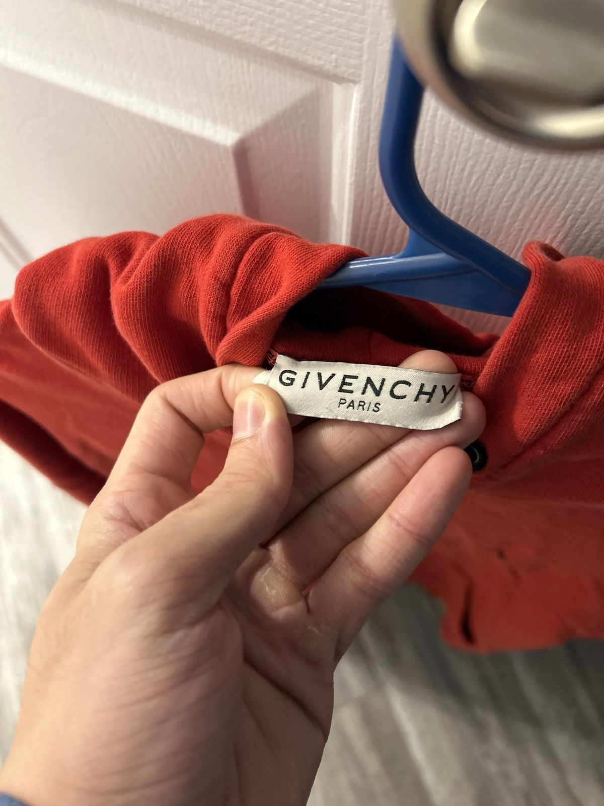 Givenchy Givenchy Paris broken logo hooded sweatshirt Size US S / EU 44-46 / 1 - 2 Thumbnail
