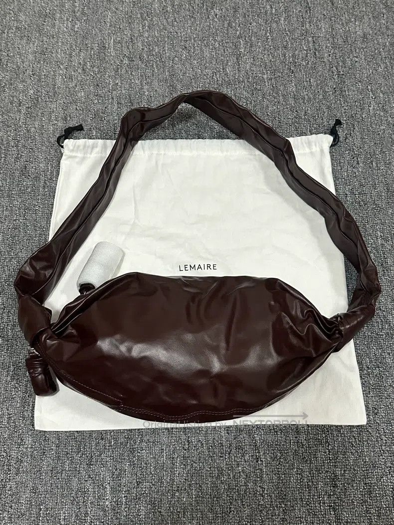 Lemaire LEMAIRE Small Paper Leather Horn Bag Size ONE SIZE - 1 Thumbnail