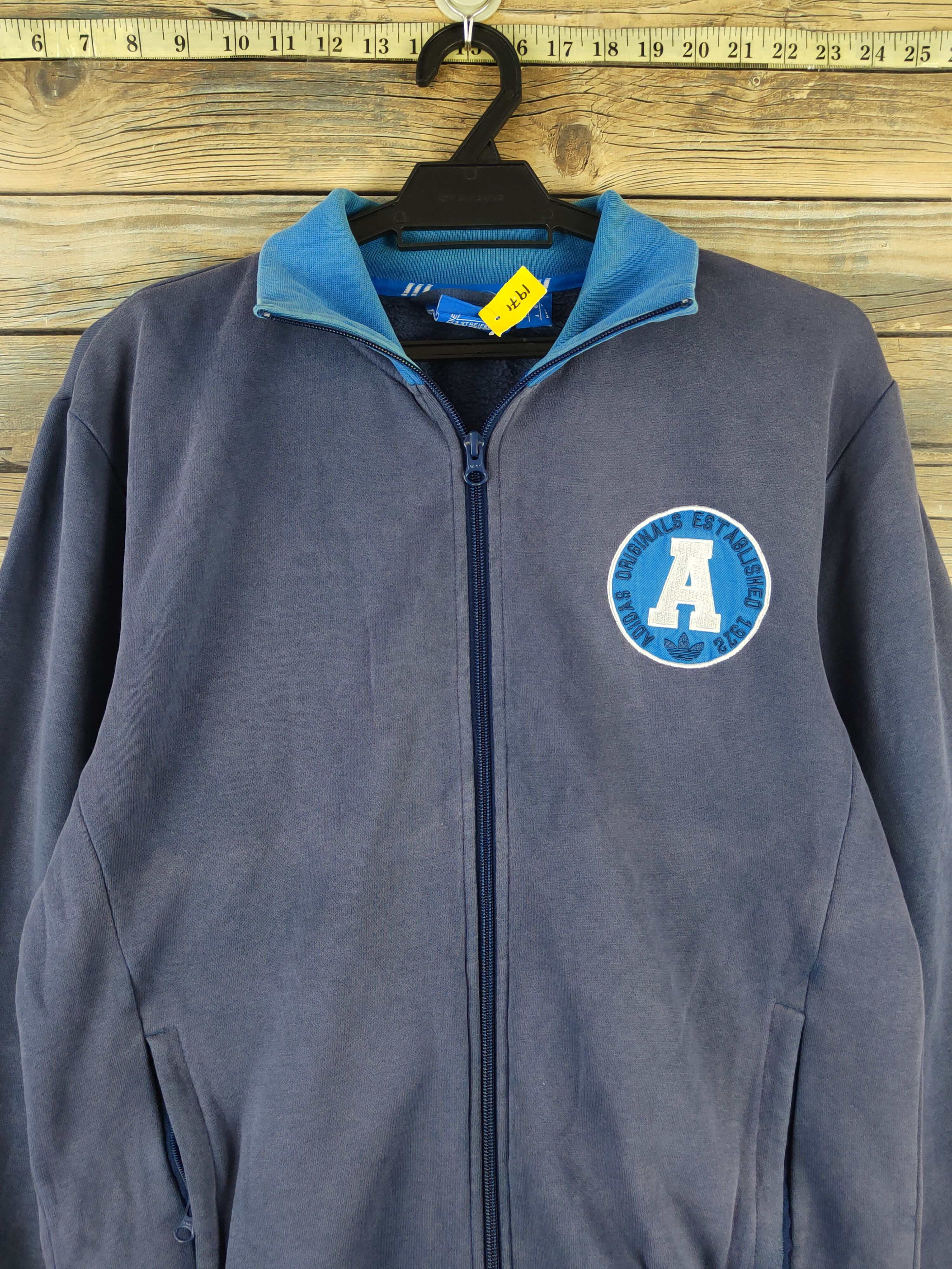 Adidas DL Adidas vintage Blue Faded Sweaters #1971 Size US L / EU 52-54 / 3 - 2 Thumbnail