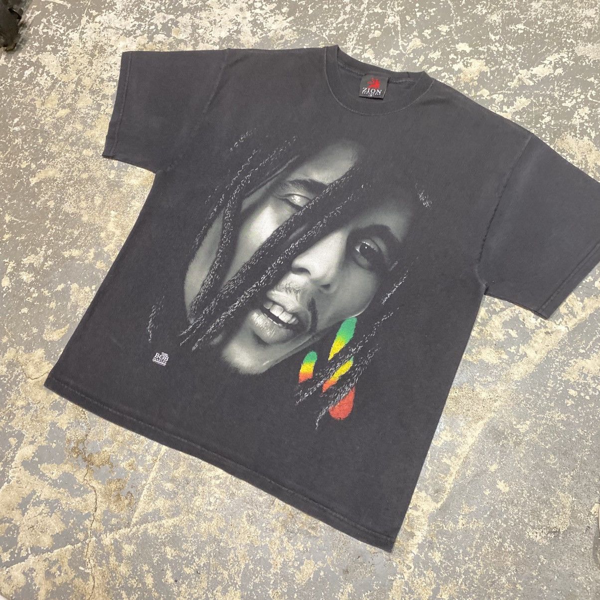 Band Tees Vintage Bob Marley Zion 90s Y2K Graphic Black Tshirt Size US XL / EU 56 / 4 - 2 Thumbnail