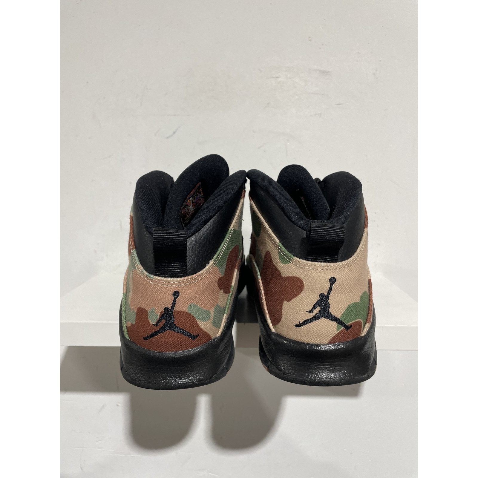 Jordan Brand NIKE JORDAN 10 DUCK CAMO SIZE 9 PREOWNED Size US 9 / EU 42 - 4 Thumbnail