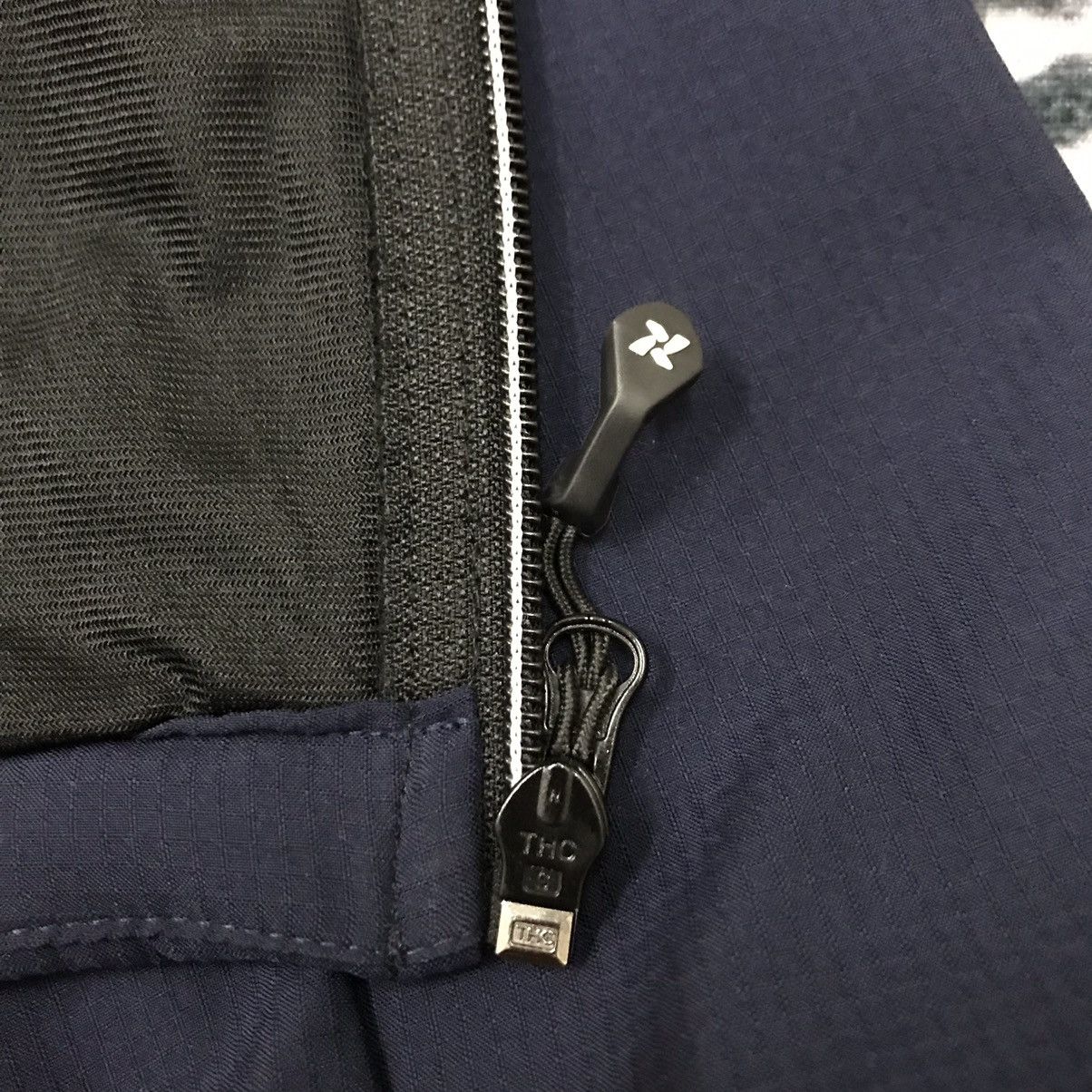 Japanese Brand Tultex Stretchable Elastic Fabric Outdoor Jacket Hoodie Size US M / EU 48-50 / 2 - 10 Thumbnail