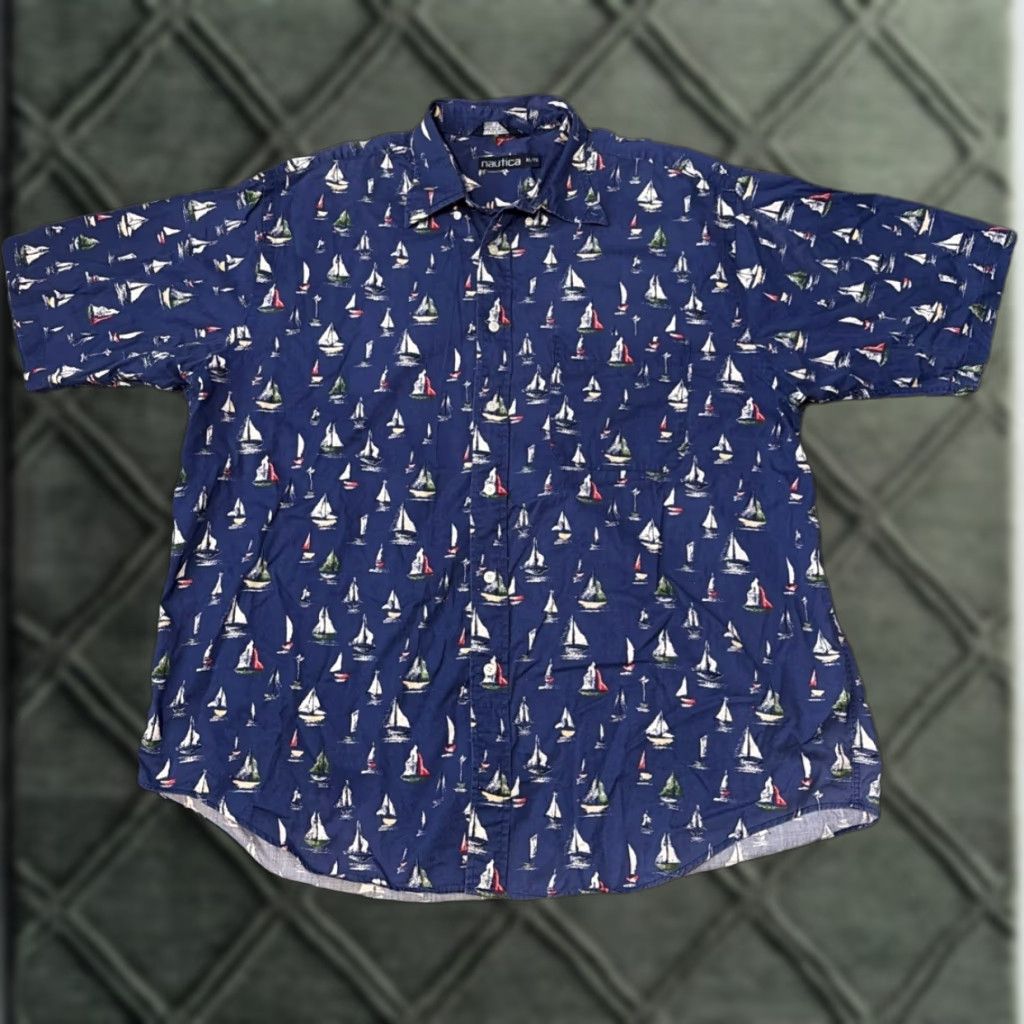 Nautica VINTAGE Nautica Sailboat All Over Print Button Up Shirt Navy Blue XL 90s USA Shirt Mens Short Sleeve Regular Size US XL / EU 56 / 4 - 1 Thumbnail