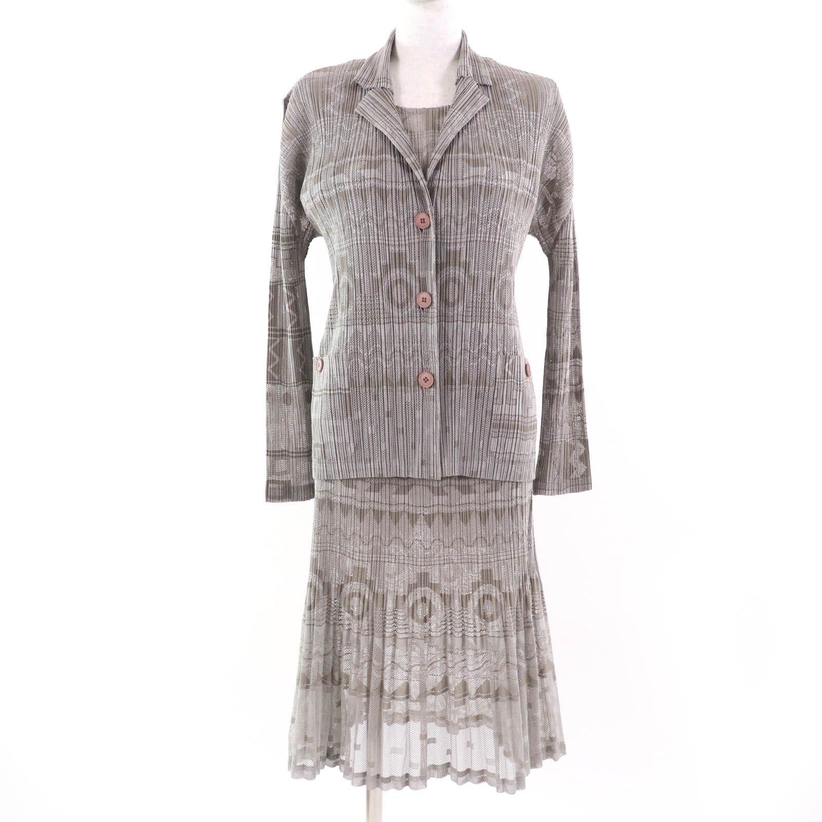 Issey Miyake PLEATS PLEASE Geometric print two-piece set Polyester Ensemble Others Suits DUTY FREE for USA