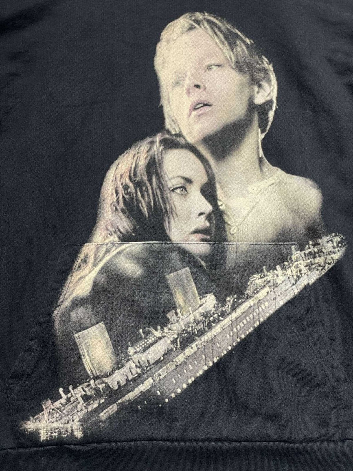 Vetements Vetements “coming soon” titanic hoodie Size US XS / EU 42 / 0 - 6 Thumbnail