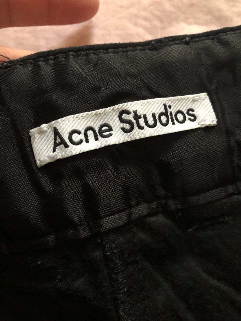 Acne Studios Acne Studios size:38 Black pleated velvet cargo pants Size US 38 / EU 54 - 2 Thumbnail