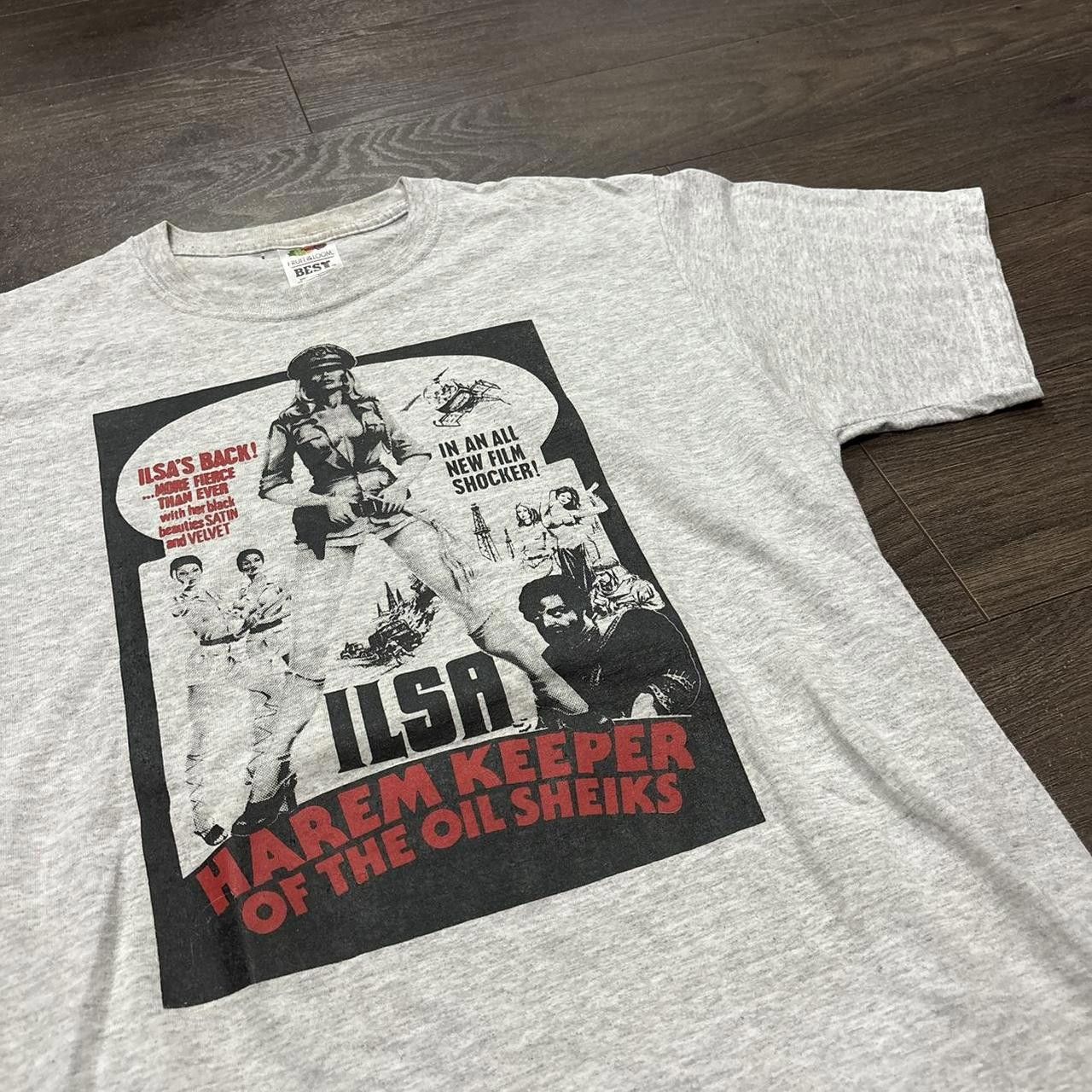 Fruit Of The Loom vintage Ilsa Harem Keeper of the Oil Sheiks t shirt 00s M Size US M / EU 48-50 / 2 - 1 Thumbnail
