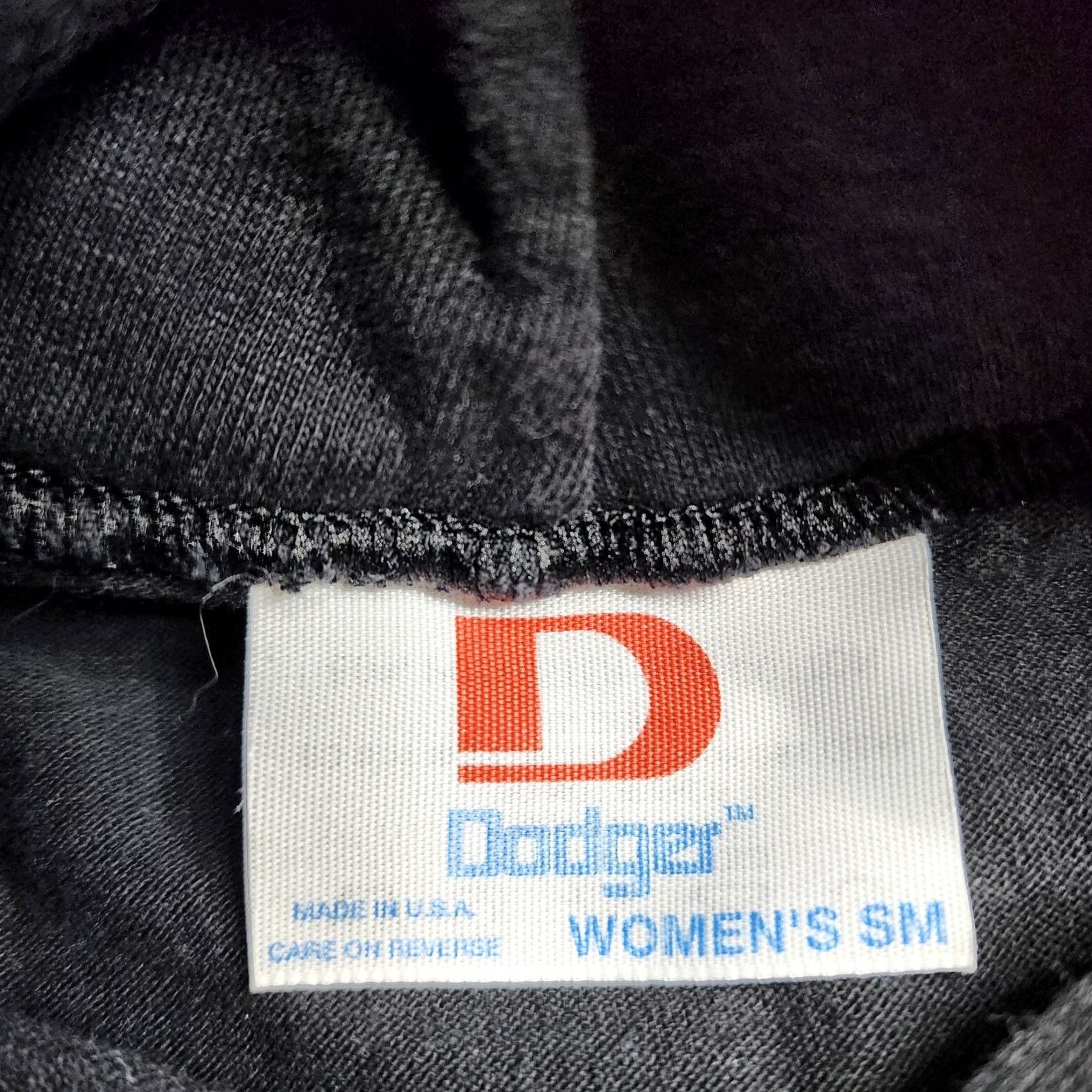 Vintage VINTAGE Dodger Missouri Tigers Crop Hoodie Sweatshirt Womens Size S Black Tiger Pullover Sweatshirt Gender: Women Size S / US 4 / IT 40 - 4 Thumbnail