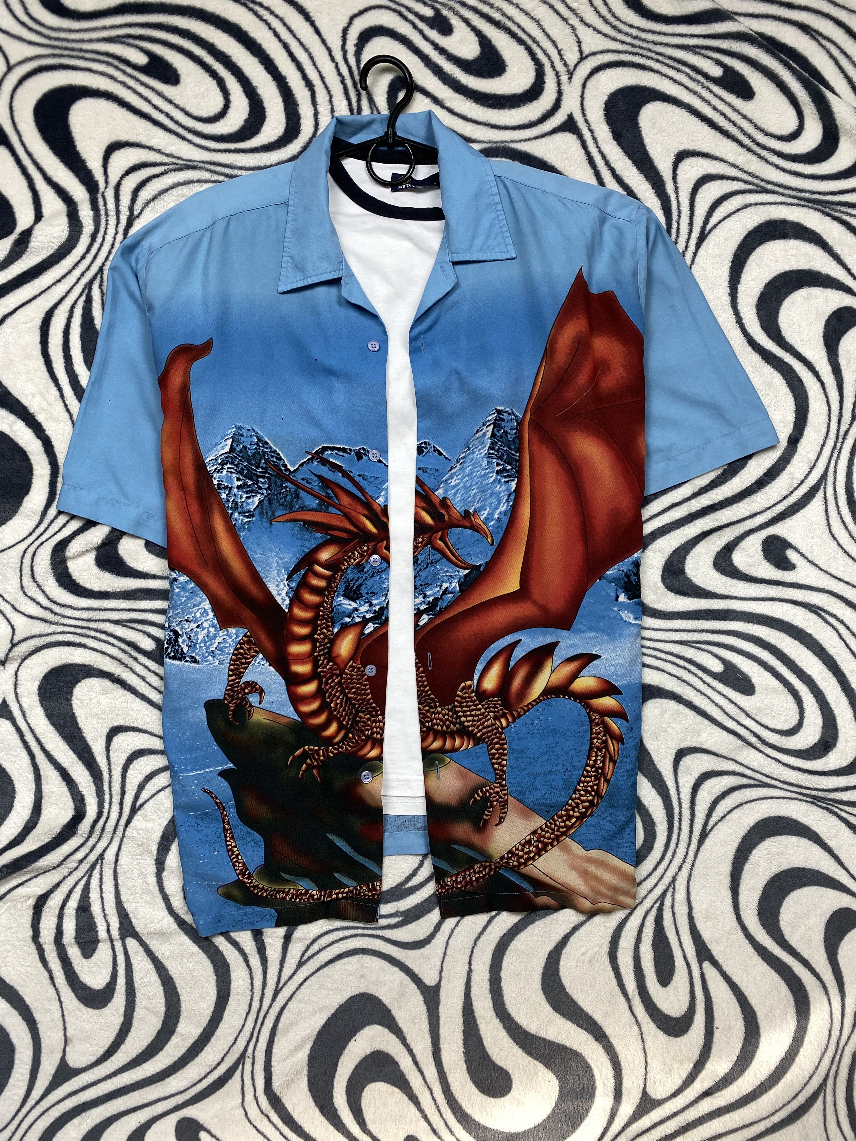 Vintage Vintage Hawaiian Shirt Dragon Print Y2K Size US XL / EU 56 / 4 - 1 Thumbnail