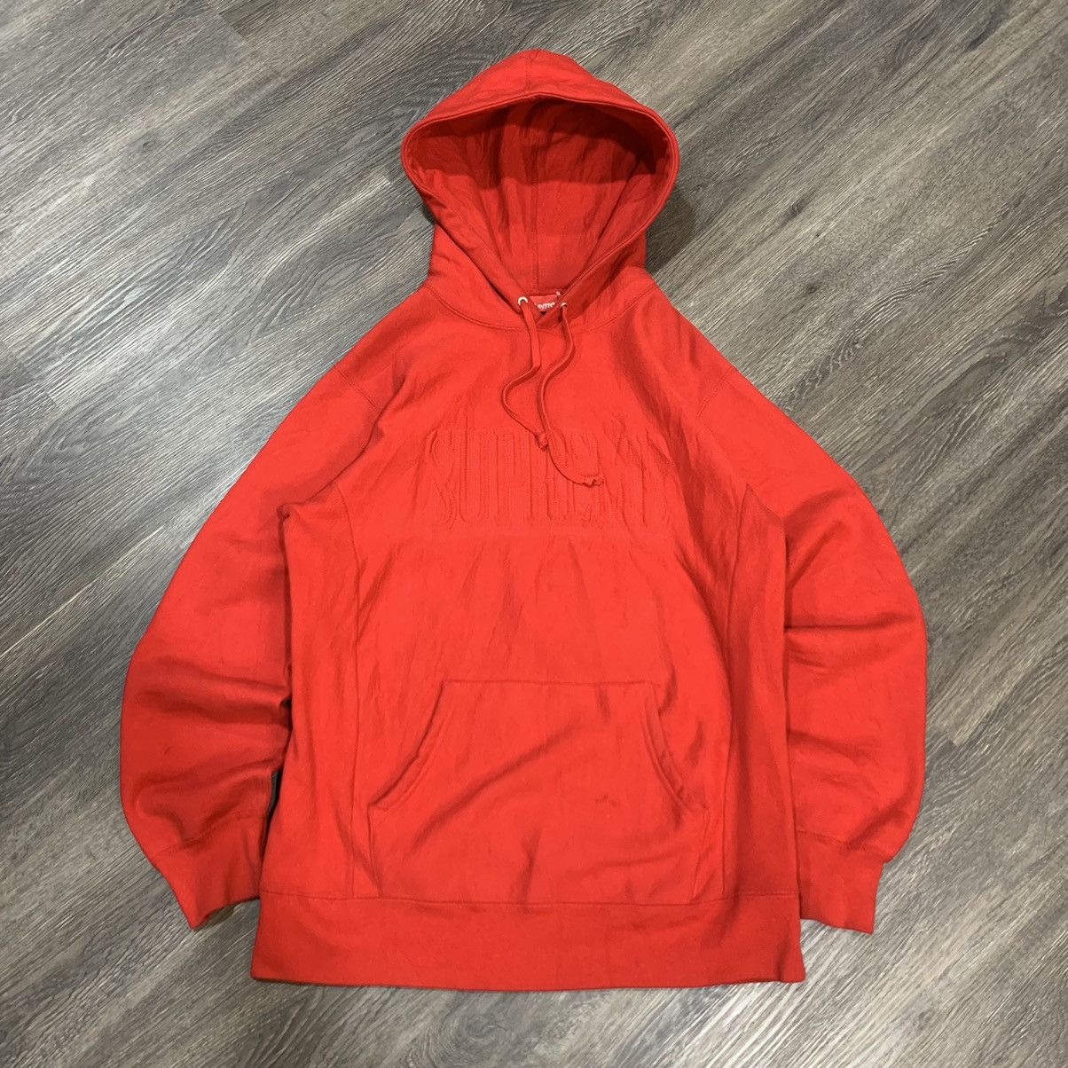 Supreme Supreme FW/16 Embroidered Hoodie Red on Red Size US L / EU 52-54 / 3 - 1 Thumbnail