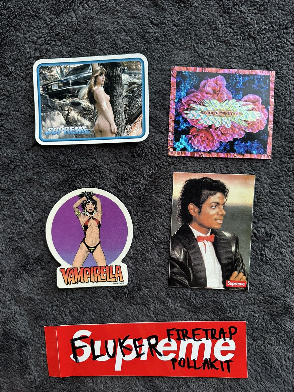 Supreme Supreme Vintage Collabs (Vampirella, MJ) stcikr Size ONE SIZE - 1 Thumbnail