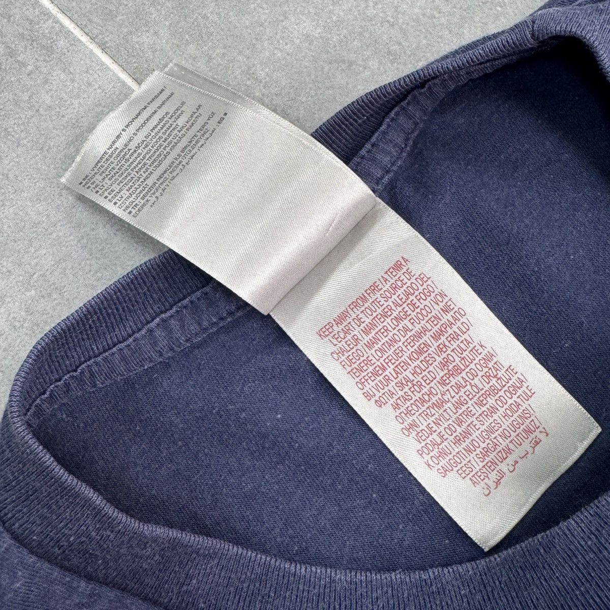 Nike × Vintage Vintage Nike Big Logo Y2K 90s Men T-Shirt Size L Size US L / EU 52-54 / 3 - 13 Thumbnail