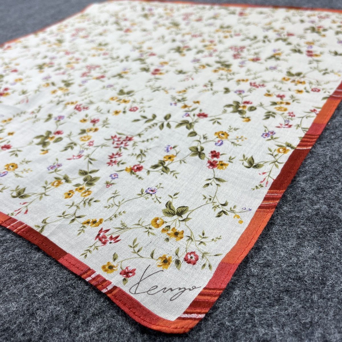 Kenzo Kenzo Handkerchief / Bandana / Neckerchief / Headscarf B287 Size ONE SIZE - 6 Thumbnail