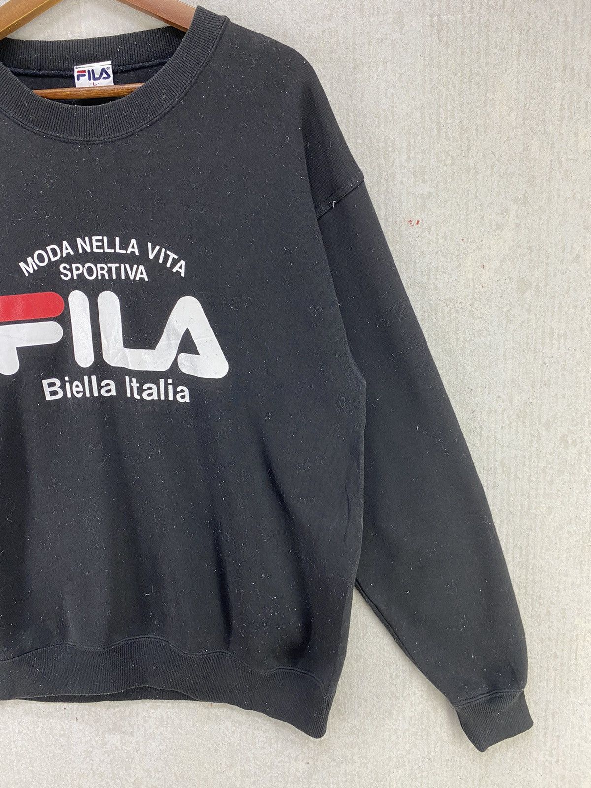 Fila Fila Sweatshirt Pullover Crewneck Size L Size US L / EU 52-54 / 3 - 3 Thumbnail