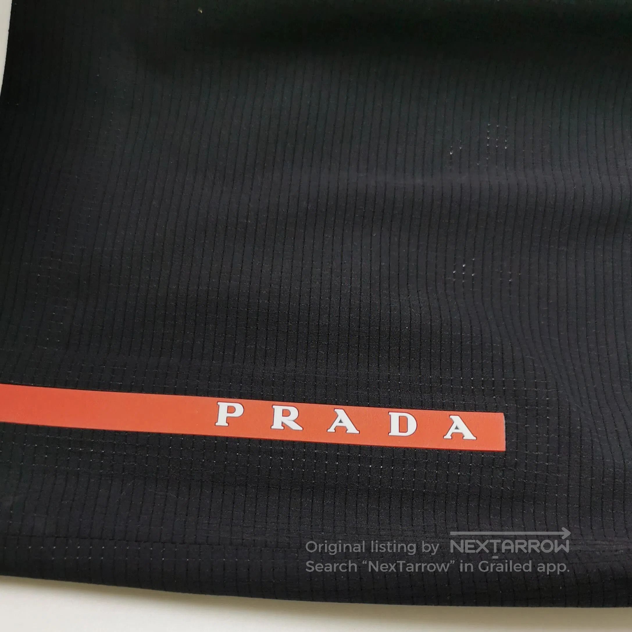 Prada Prada XS Solid Letter Logo Shorts. Size US 26 / EU 42 - 6 Thumbnail