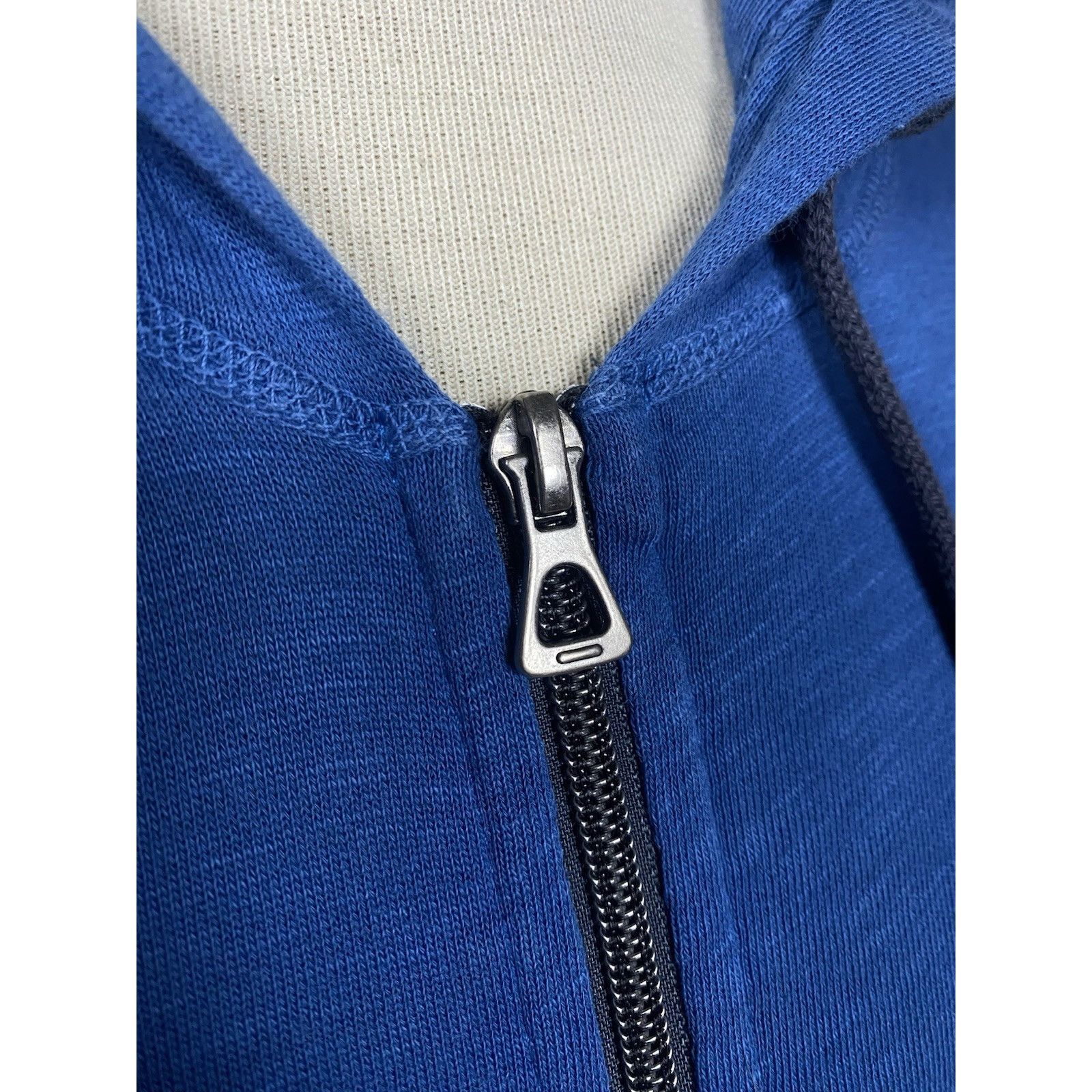 James Perse James Perse Men's Light Blue Full Zip Hoodie Sweater Size 4 Size US L / EU 52-54 / 3 - 8 Thumbnail